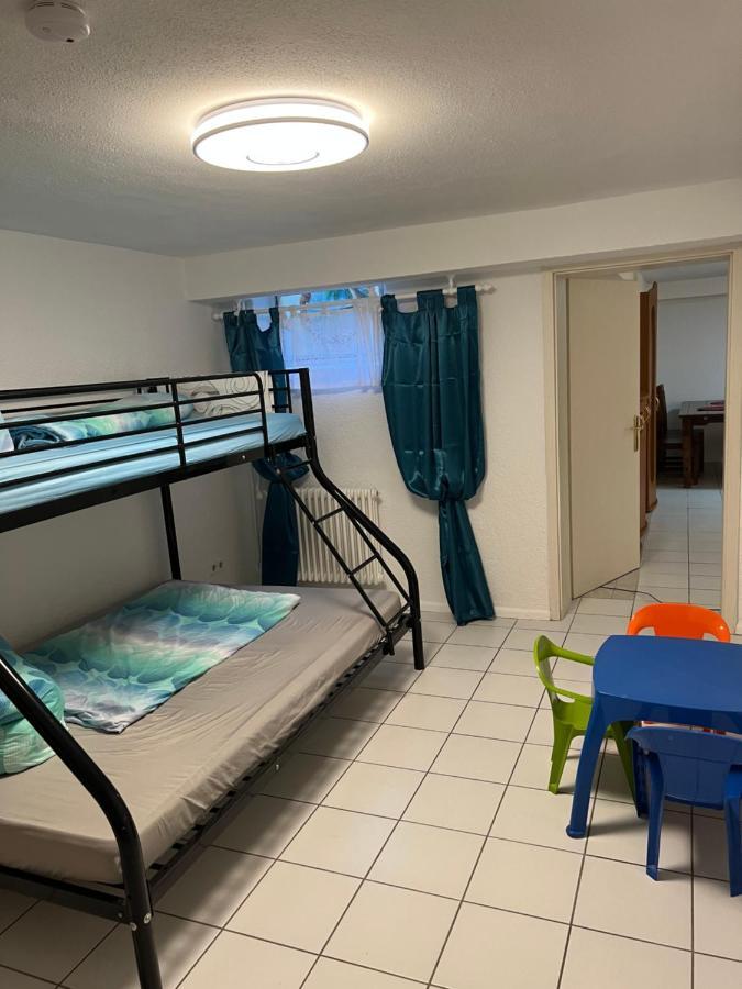 Sions Grosse Ferienwohnung Ferienwohnung Mit 3 Schlafzimmer, 2 Km Bis Zum Europapark Rust คัปเพล-กราเฟินเฮาเซน ภายนอก รูปภาพ